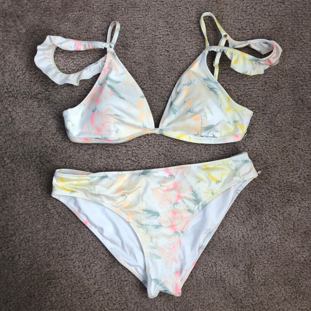 VS PINK floral bikini